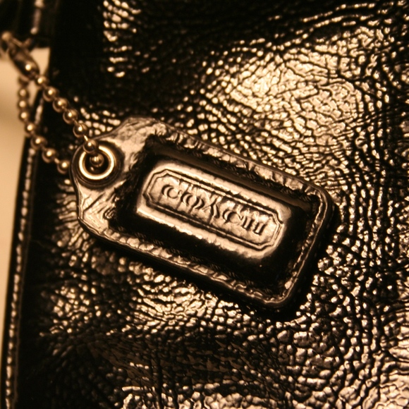 COACH black wristlet - Picture 4 of 6